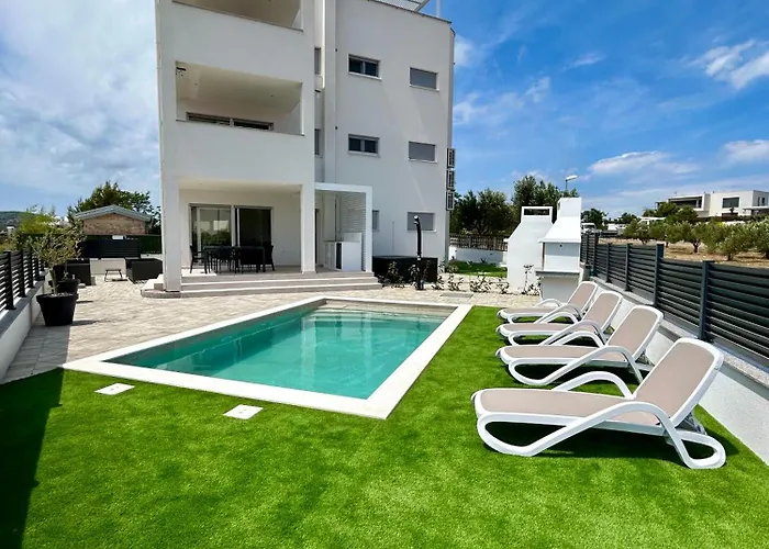 Vila Vasilj Dein Eigener Pool Oder Dein Eigener Whirlpool Mit Aussicht, Dein Urlaub, Deine Privatsphaere, Deine Wahl
