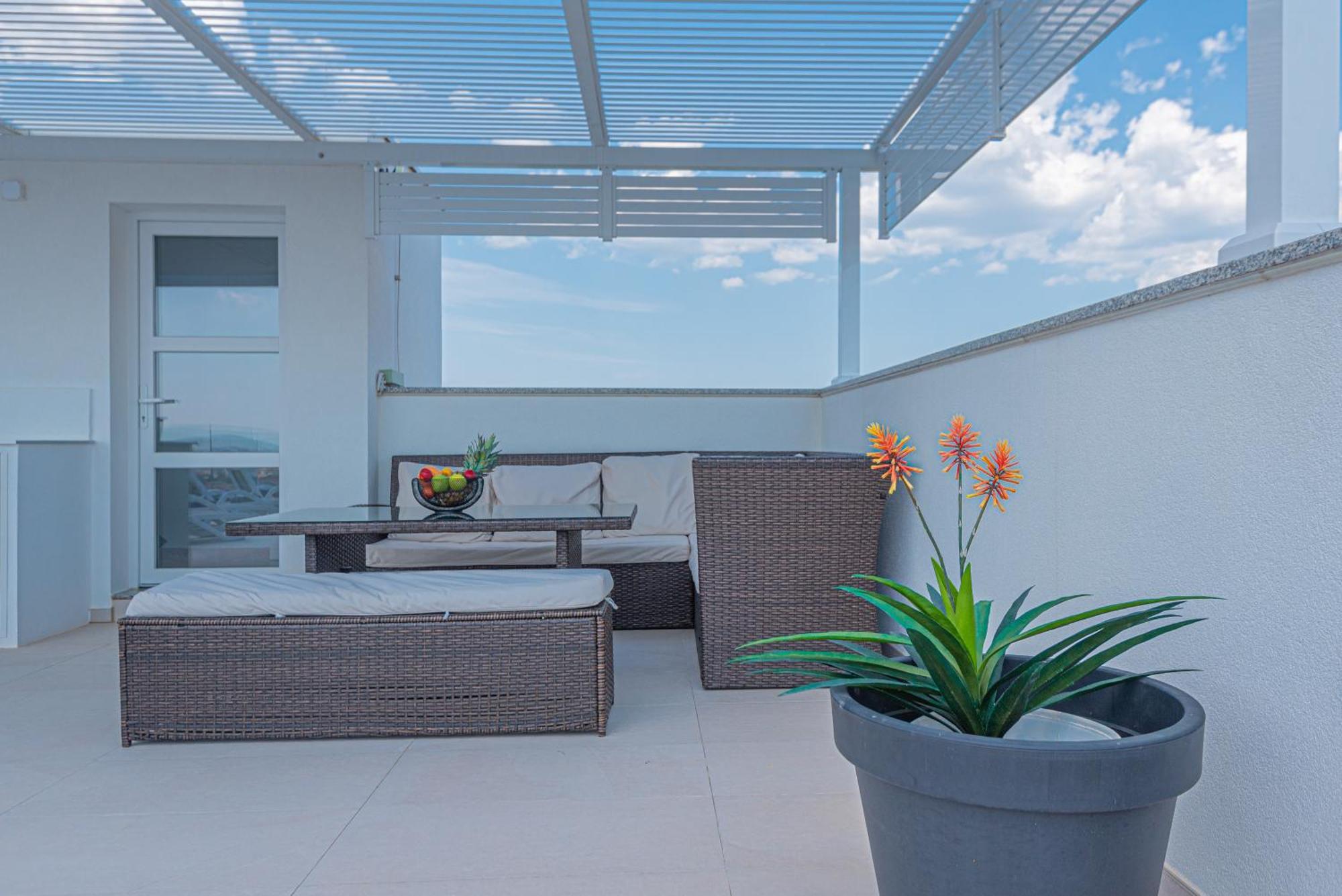 Vasilj Dein Eigener Pool Oder Dein Eigener Whirlpool Mit Aussicht, Dein Urlaub, Deine Privatsphaere, Deine Wahl